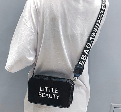 Fashionable Women's Patent Leather Shoulder Bag (New)