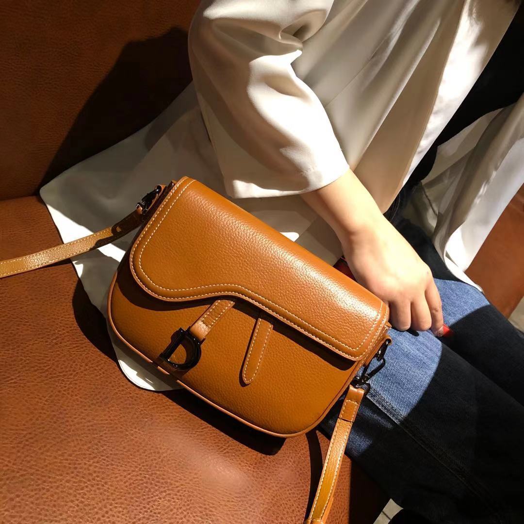 Korean Women's Leather Messenger Shoulder Bag